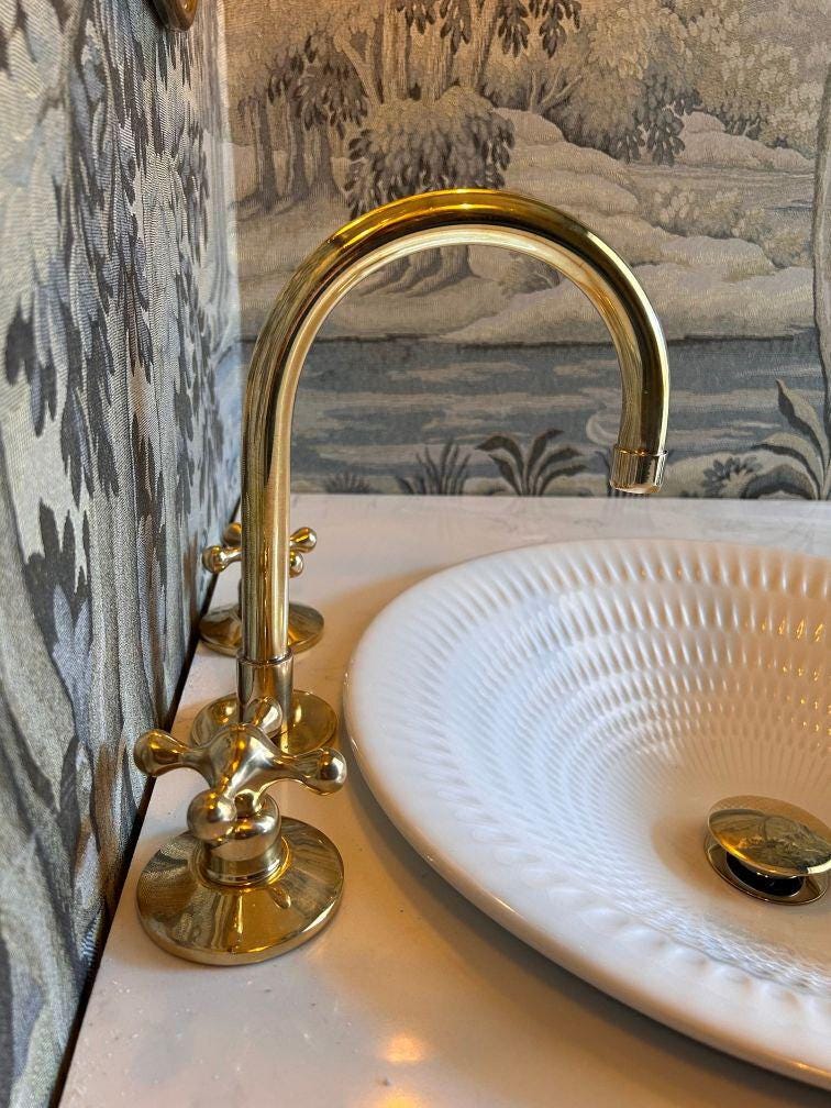 Unlacquered Solid brass bathroom Widespread Faucet , Vanity three holes faucet , 3 holes faucet vanity with Simple cross handles