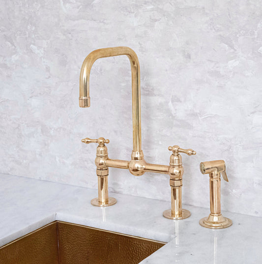 Elegant Seven-Function Brass Bridge Faucet - BRASSMA