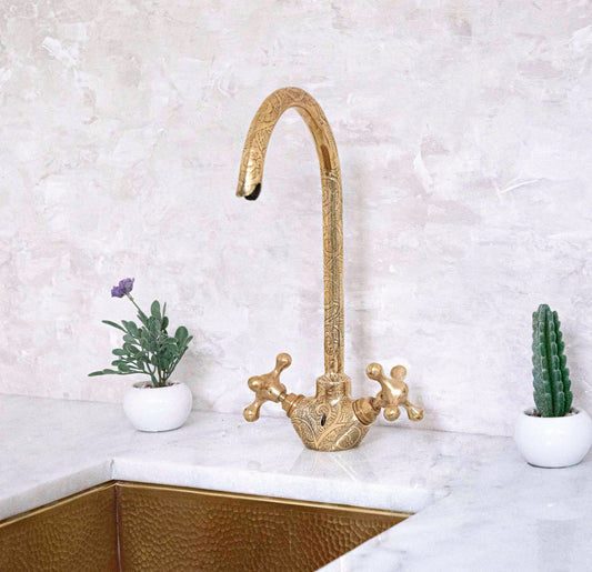 Handcrafted Brass Gooseneck Faucet - BRASSMA