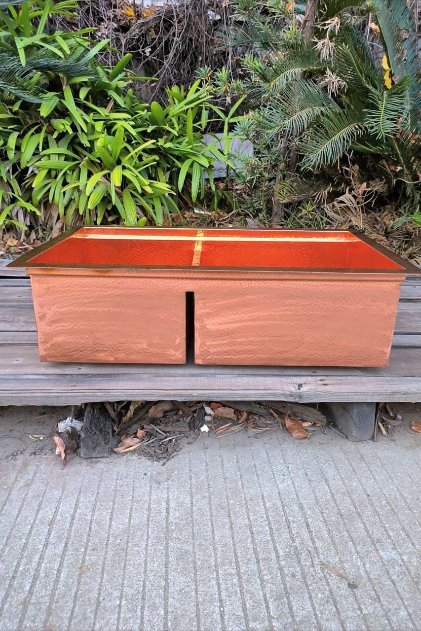 Handcrafted Hammered Copper Double Kitchen Sink – Farmhouse Style with Customizable Dimensions