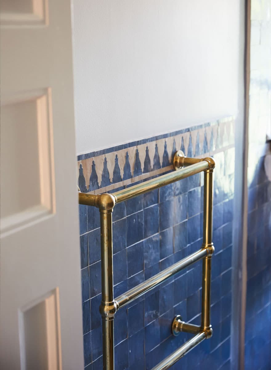 Vintage Style Solid Brass Towel Rail | Wall-Mounted Bathroom Rack | Handmade Brass Towel Holder , Brass Ladder Rail