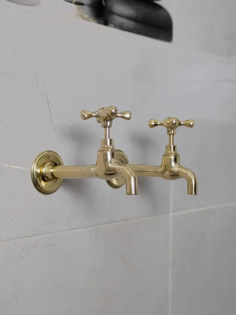Unlacquered Brass Wall-Mounted Taps – Unlacquered Spigot Faucet for Indoor or Outdoor Use