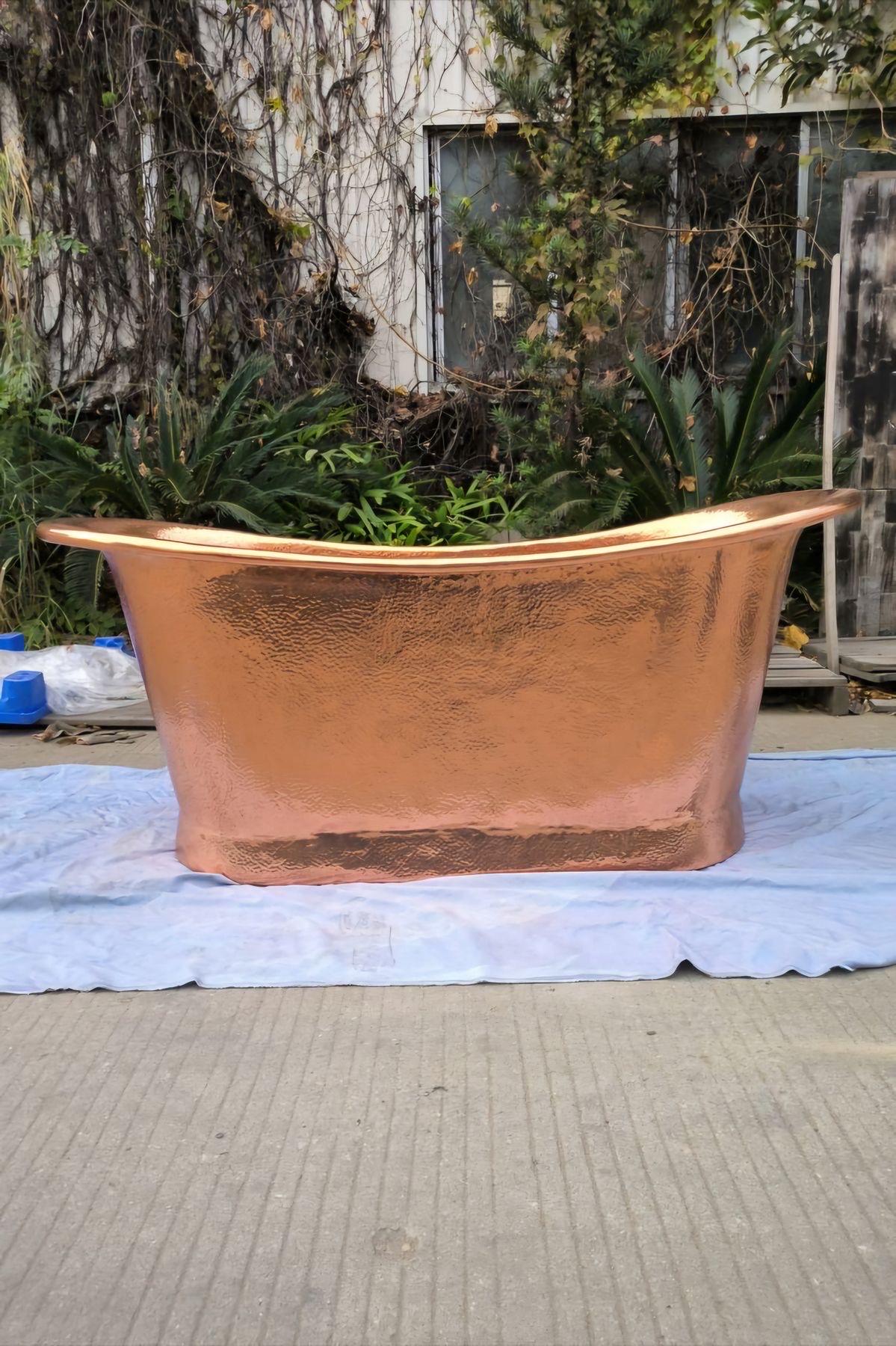 Solid Copper Bathtub, Vintage Freestanding Hammered Tub, Customized Tub , Copper Bathtub , Bathroom Decor Bathtub