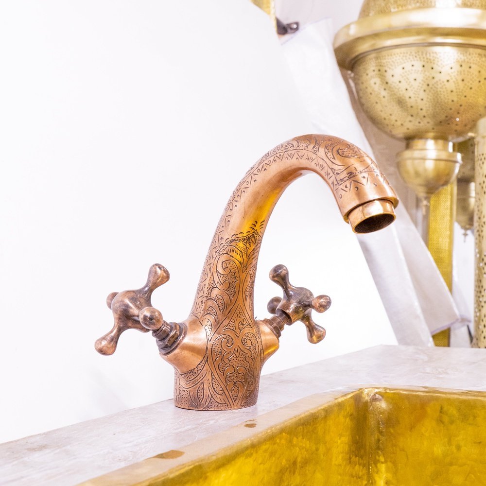 Engraved copper Faucet