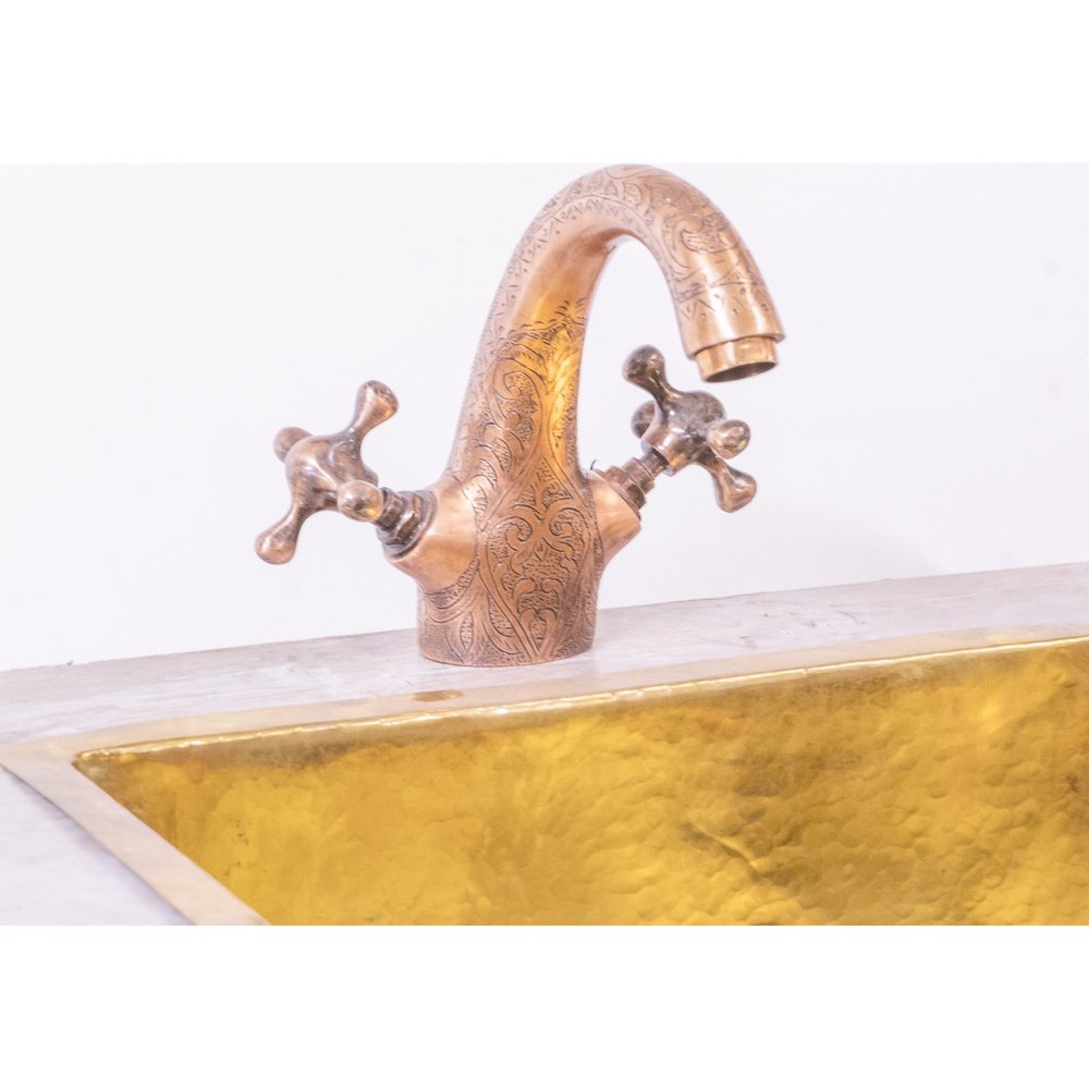 Engraved copper Faucet