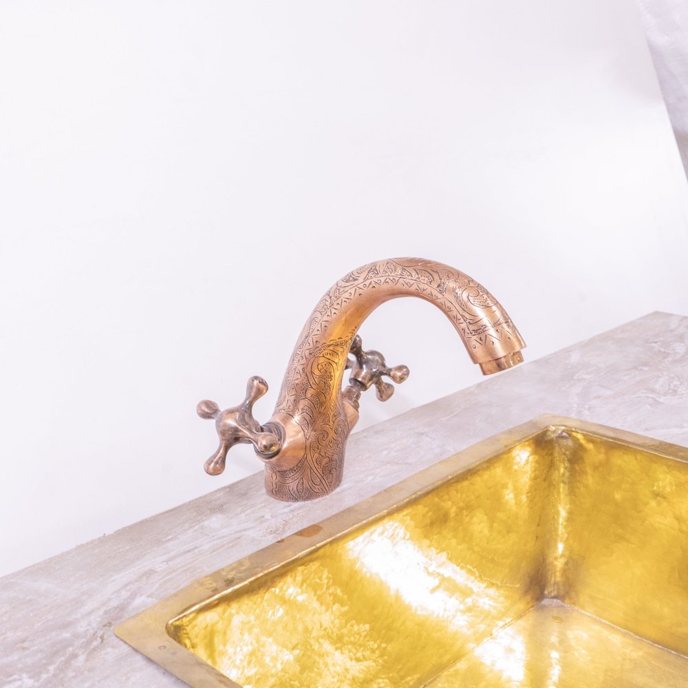 Engraved copper Faucet