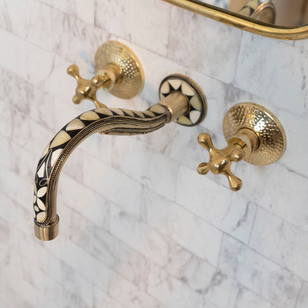 Handcrafted Cobra Wood & Brass Wall Mounted faucet