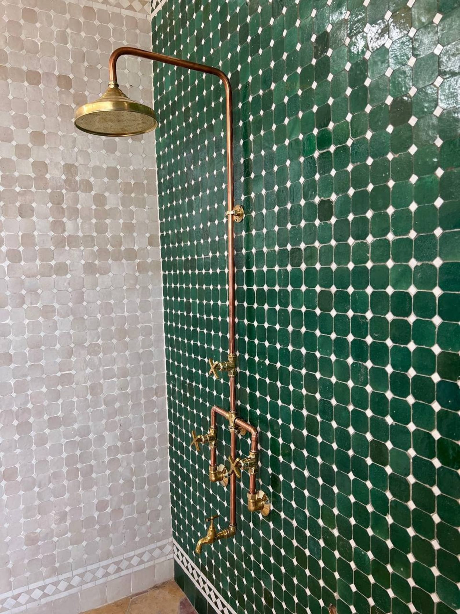 Copper Shower System , Outdoor backyard unlacquered Copper with foot wash